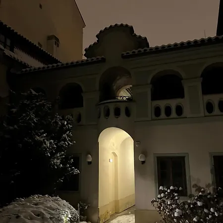 アパート Romantic Near Charles Bridge *