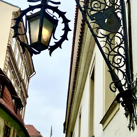Apartmán Romantic Near Charles Bridge