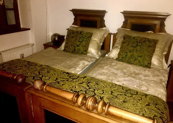Romantic Near Charles Bridge דירה